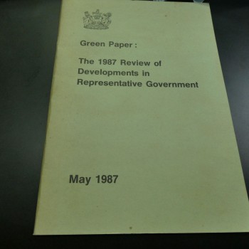 1987年代議政制發展檢討綠皮書(英文版)